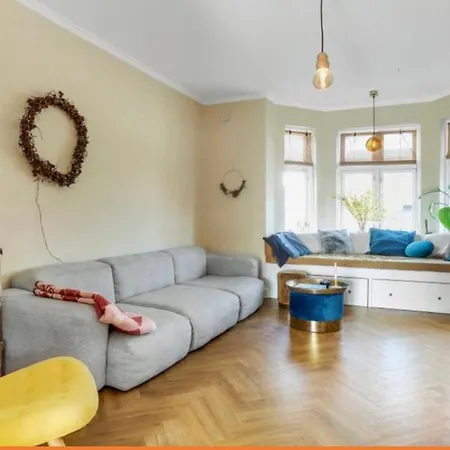 Villa I Herning, 200 Meter Fra Gågaden Herning